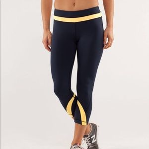 Lululemon Inspire legging crop